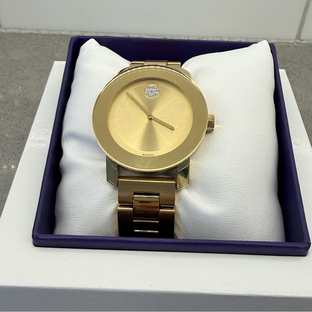 Movado Women's BOLD All Gold Stainless Steel Crystal Dot 36mm Watch New Battery